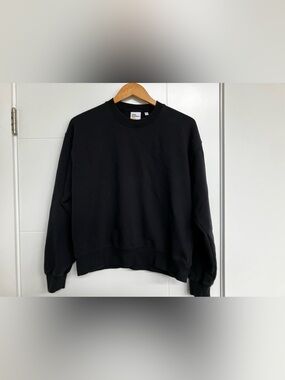 Aritzia TNA Airy Terry Fleece Perfect Fit Sweatshirt